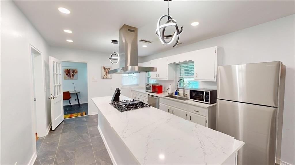 2610 Walton Ave - Photo 7 of 17