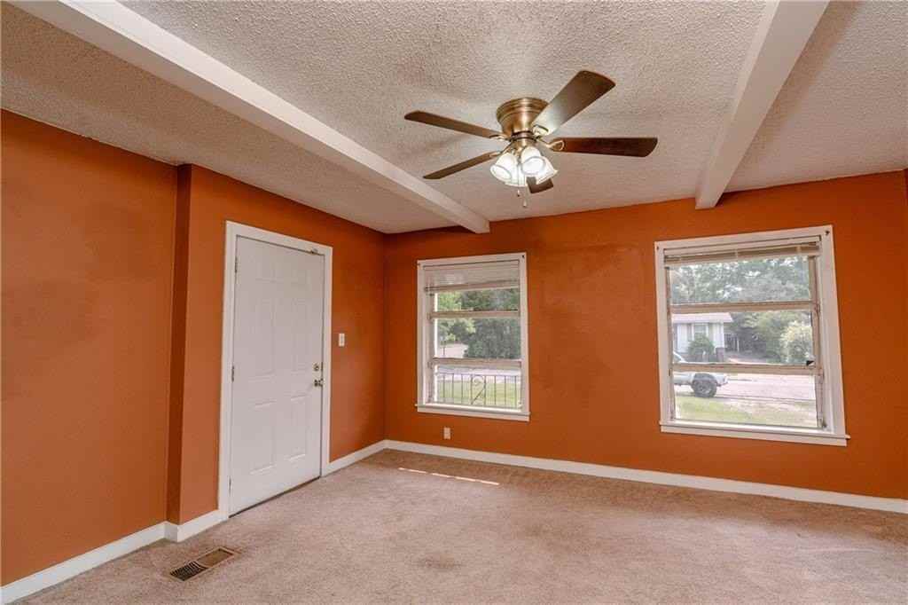 100 Esplanade Ave - Photo 7 of 20