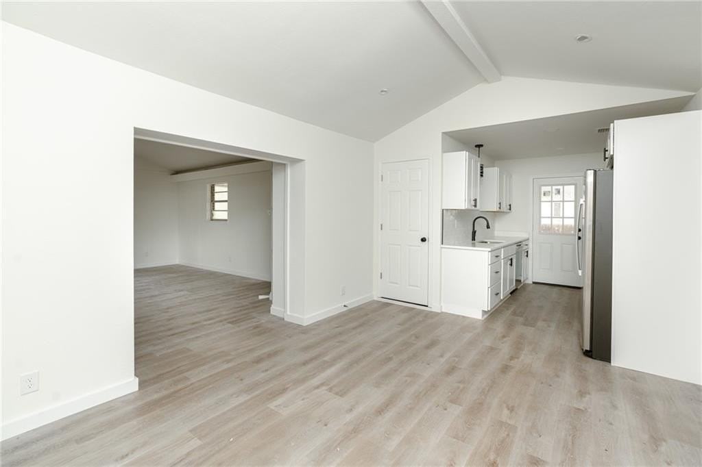 7979 Domain St - Photo 6 of 25