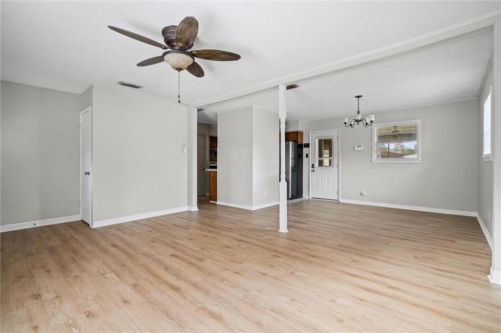 4516 Champlain Ave - Photo 3 of 24