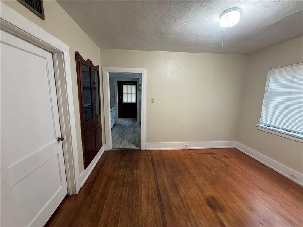 312 Grant St - Photo 5 of 21