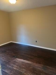 1345 Baker Ct - Photo 5 of 13