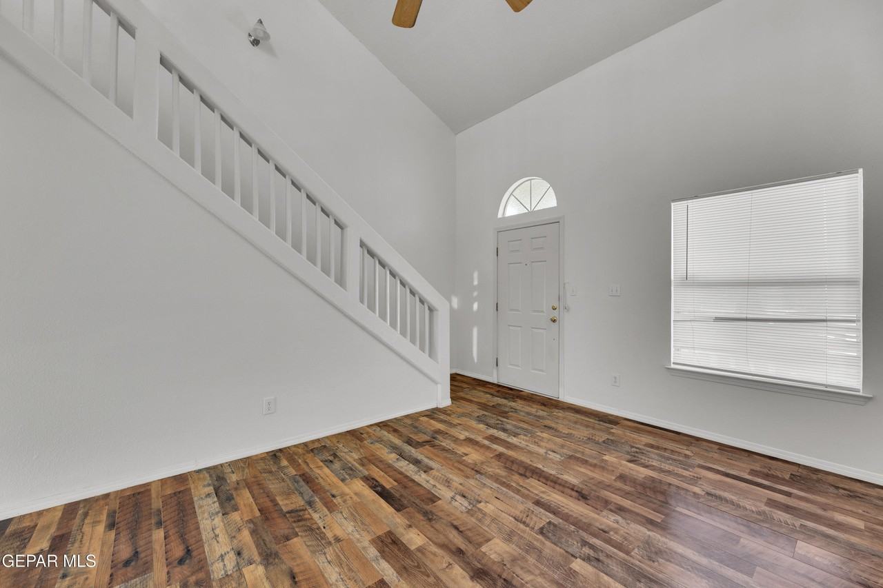 3417 Tierra Zafiro Dr - Photo 7 of 44