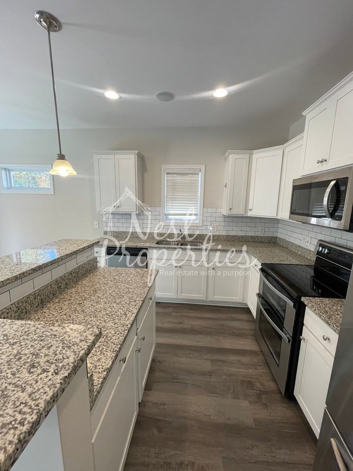 1236 Deep Creek Rd #1 - Photo 3 of 11