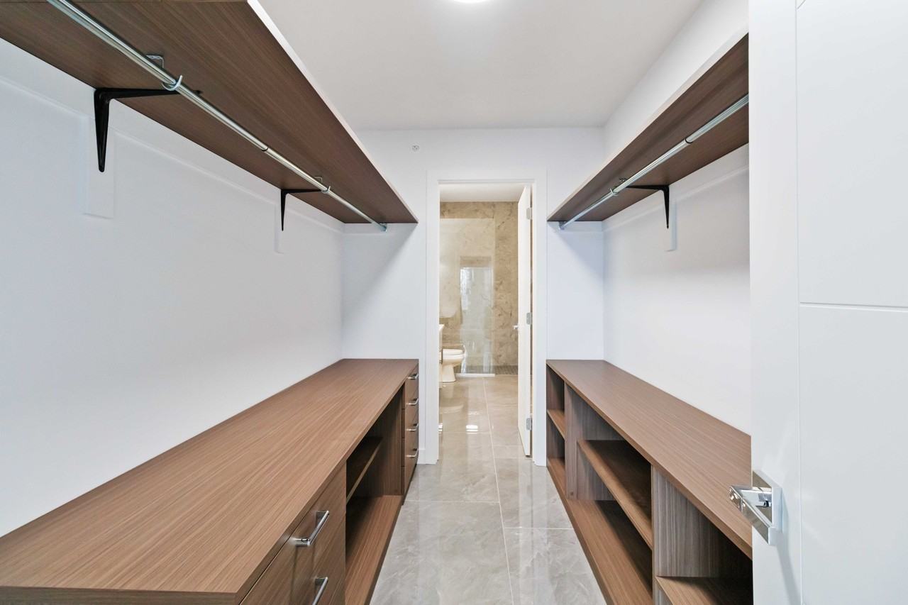 1414 Main St #405 - Photo 5 of 11
