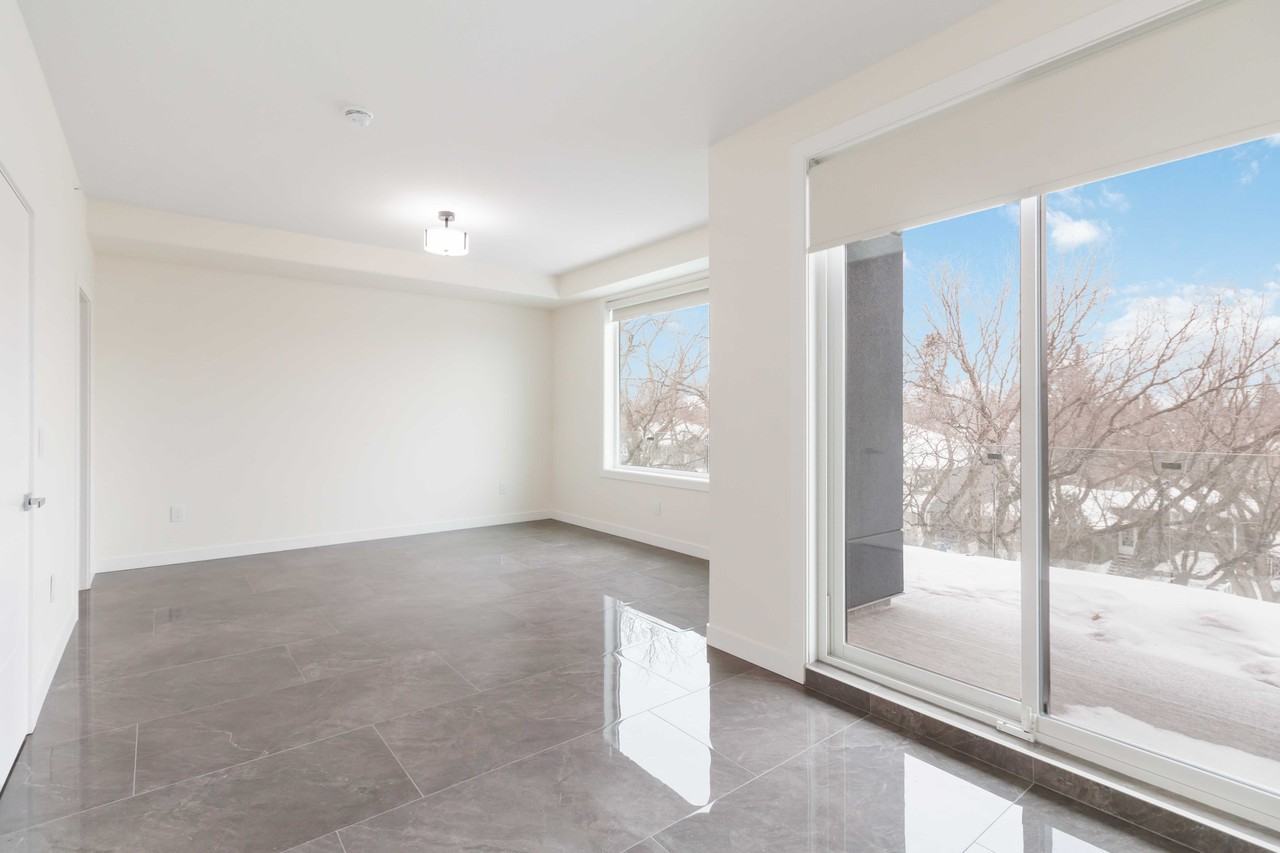1414 Main St #405 - Photo 6 of 11