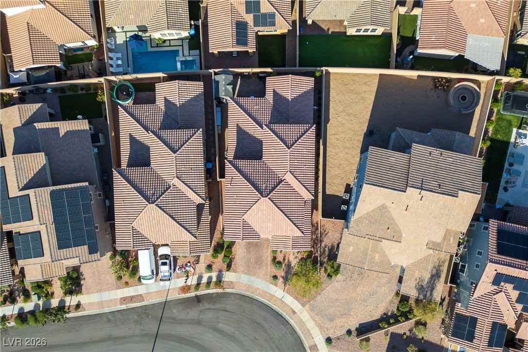 276 Kindly Way - Photo 3 of 47