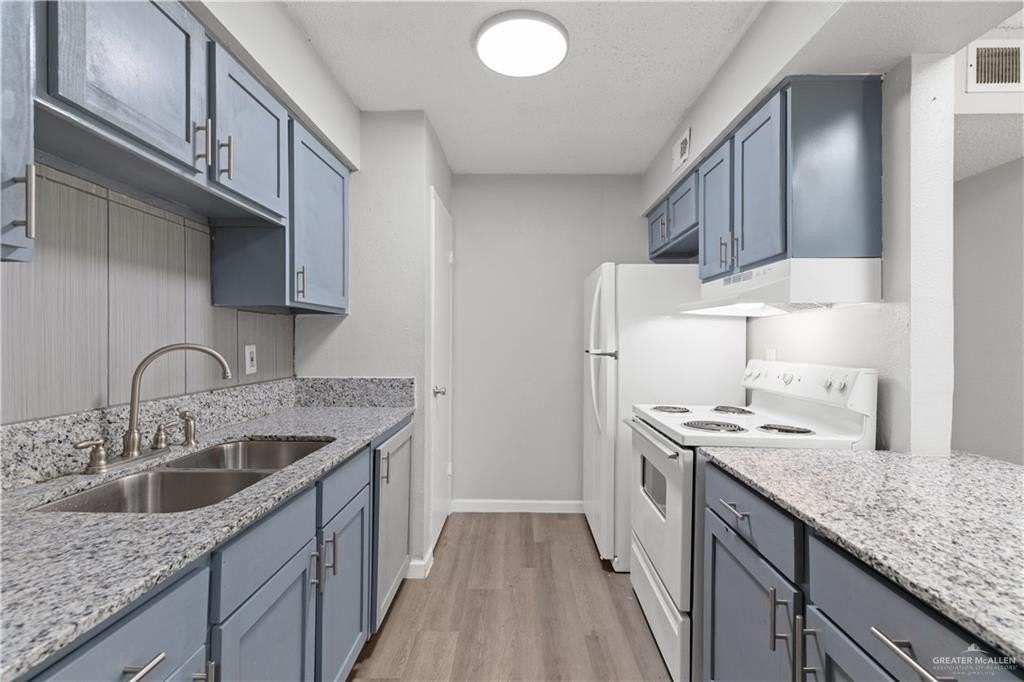 2425 Barnard Rd Apt 15a #A15 - Photo 5 of 16