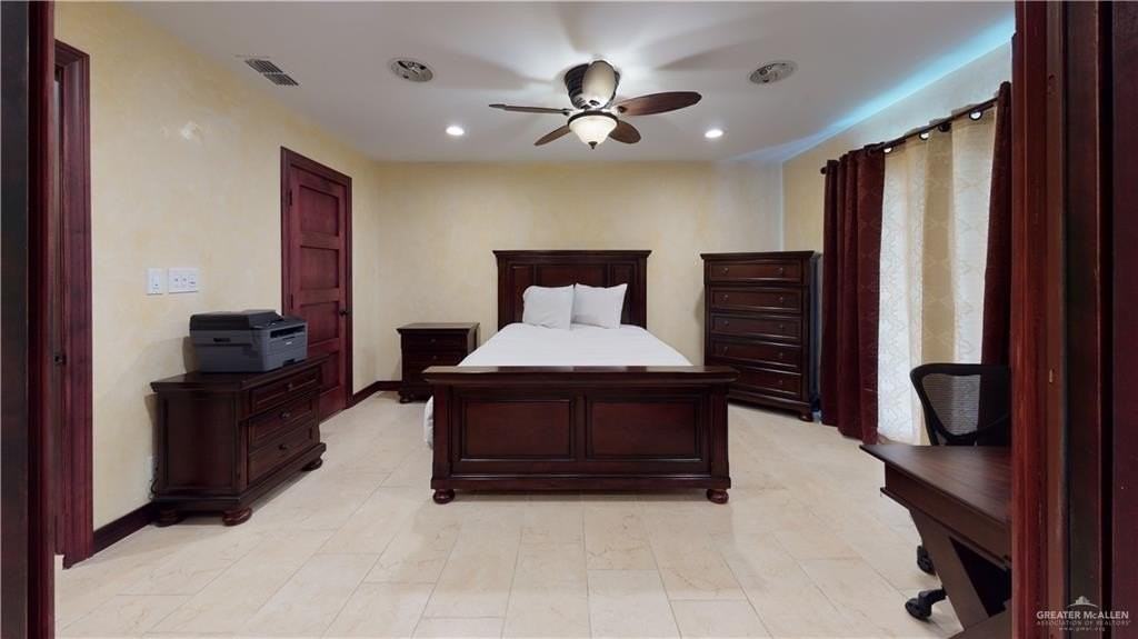 2816 Gardenia Cir - Photo 6 of 11