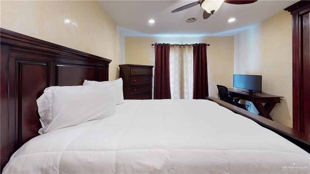 2816 Gardenia Cir - Photo 7 of 11