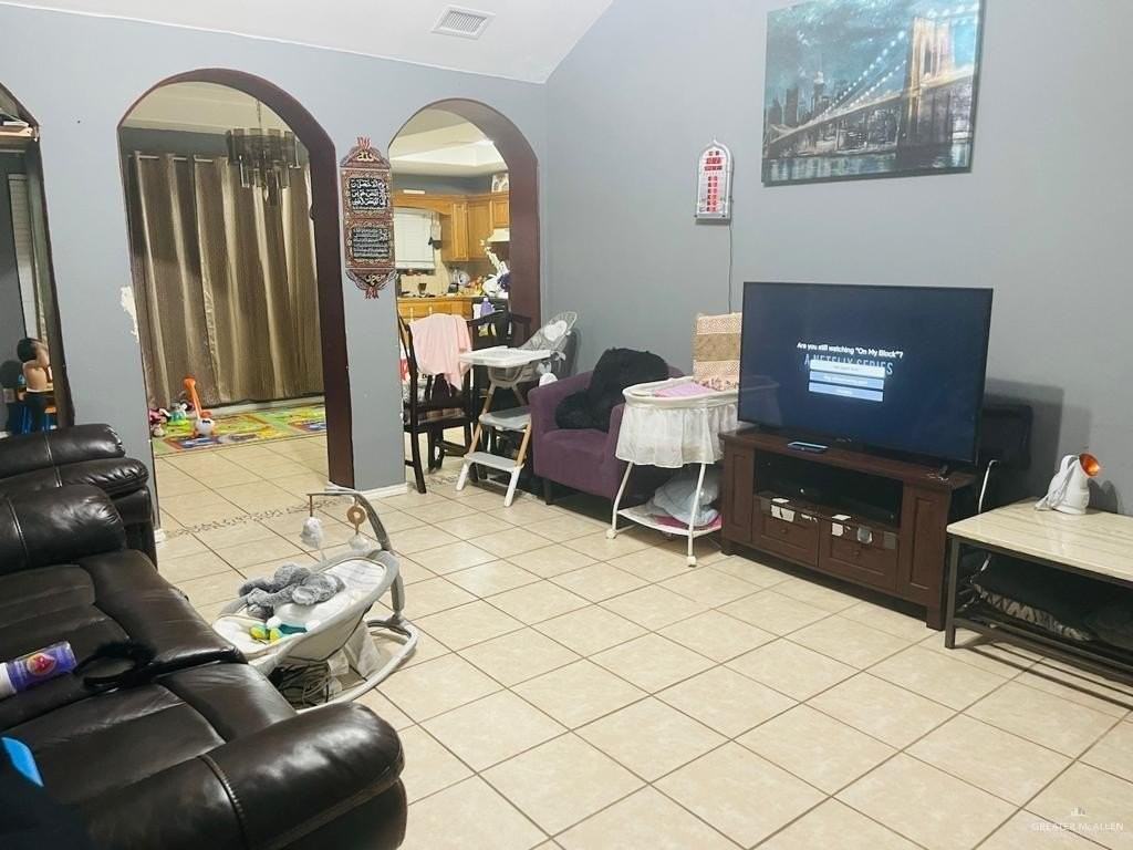 438 Alma Ave - Photo 2 of 23