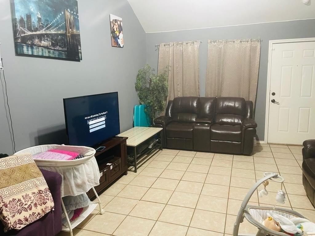 438 Alma Ave - Photo 6 of 23