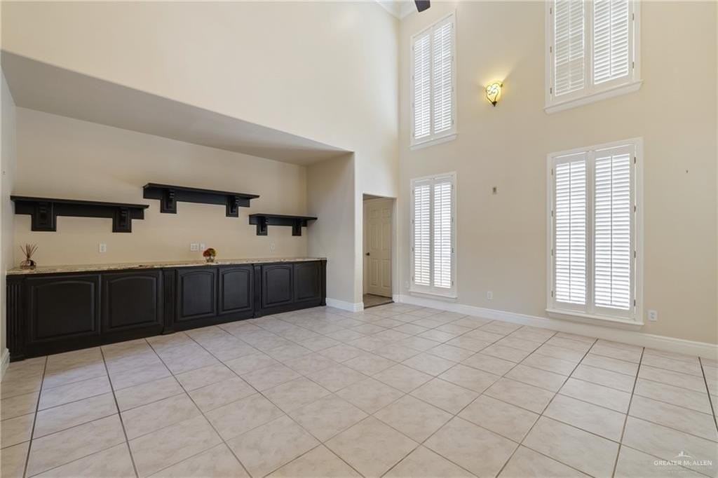 5501 N 1st Ln - Photo 7 of 29