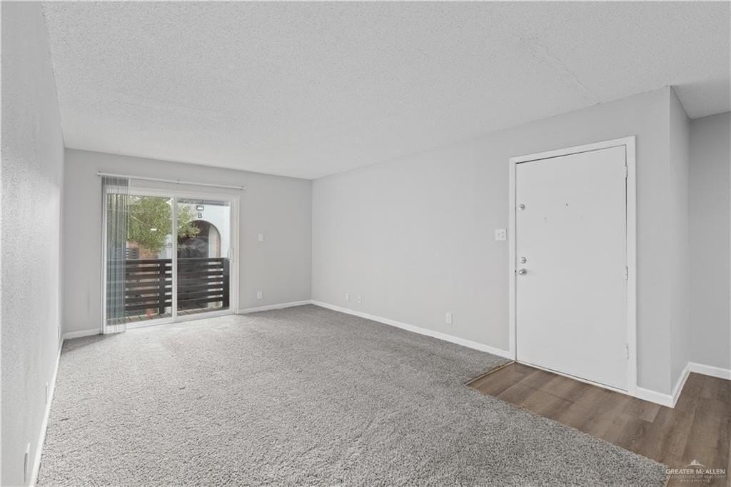 2425 Barnard Rd Apt 13a #A13 - Photo 3 of 15