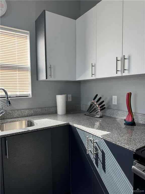 2022 Summerland Ln Apt 4 #4 - Photo 7 of 31