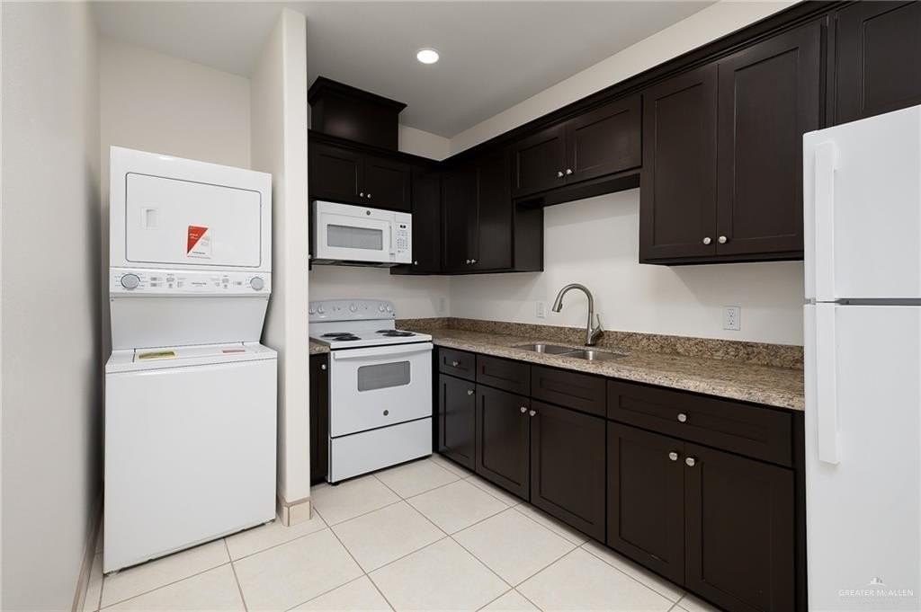 2326 N Valley Cir Unit B #B - Photo 6 of 12