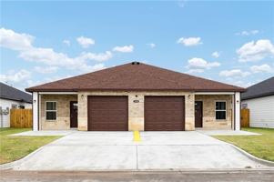 featured image of 2225 S Valley Cir #B