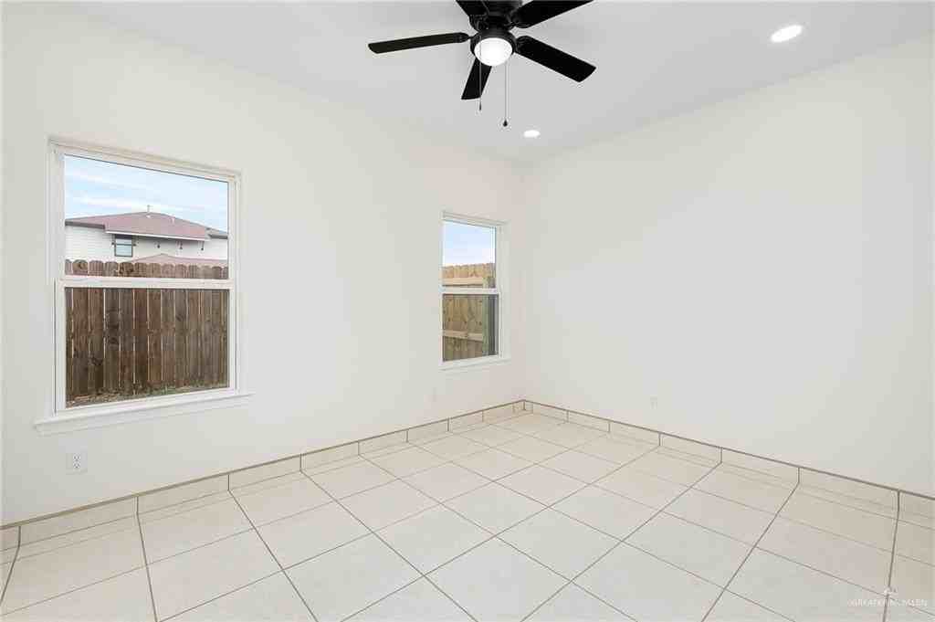 2225 S Valley Cir #B - Photo 7 of 12