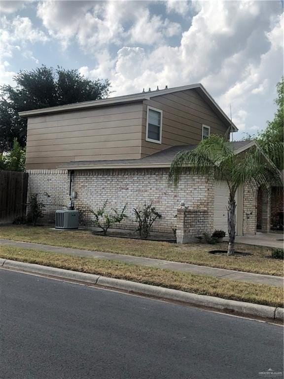 5901 N 22nd St - Photo 2 of 23