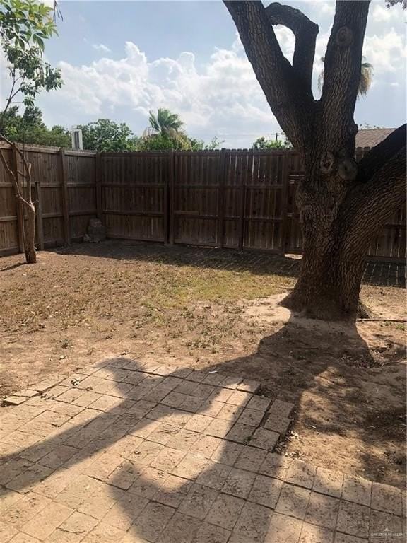 5901 N 22nd St - Photo 6 of 23