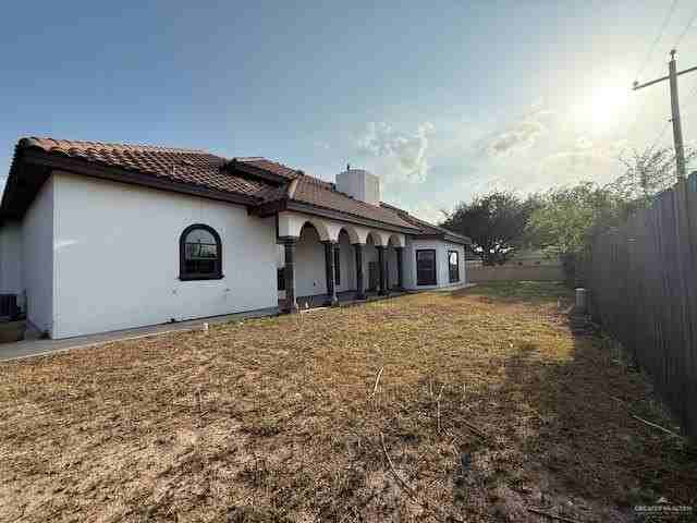 7610 Wagon Trail Dr - Photo 2 of 43