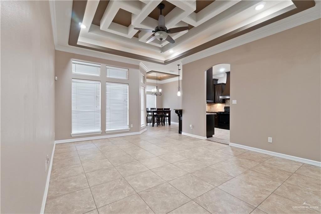 2019 Chippewa Ave - Photo 6 of 18