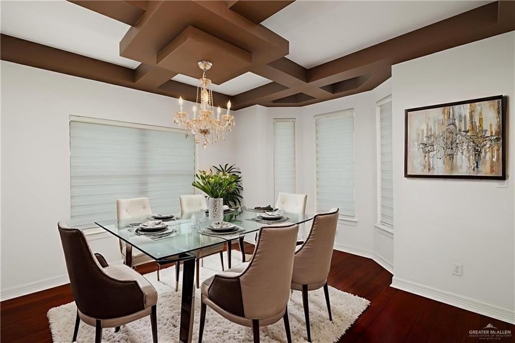 4805 June Dr - Photo 4 of 28