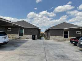 featured image of 2707 E Garfield Ave #A