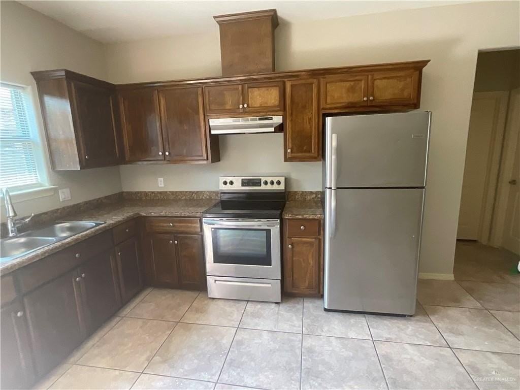 2707 E Garfield Ave Unit A #A - Photo 4 of 19