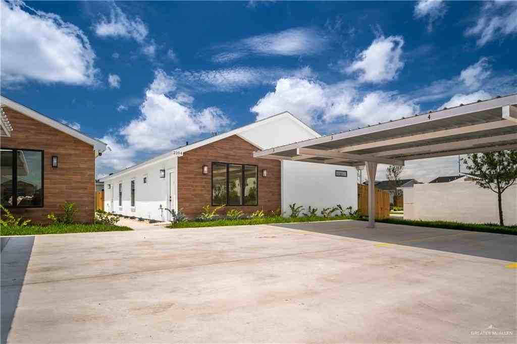 2104 E Viviana St #3 - Photo 2 of 22