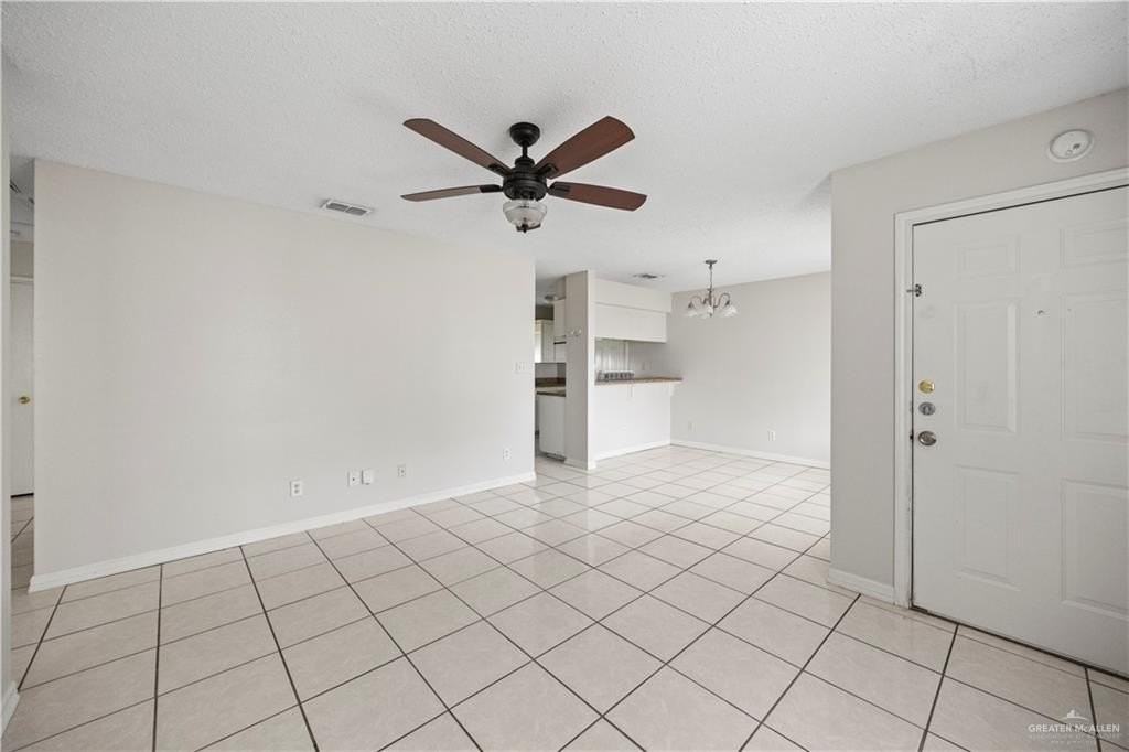 2004 Fullerton Ave - Photo 2 of 12