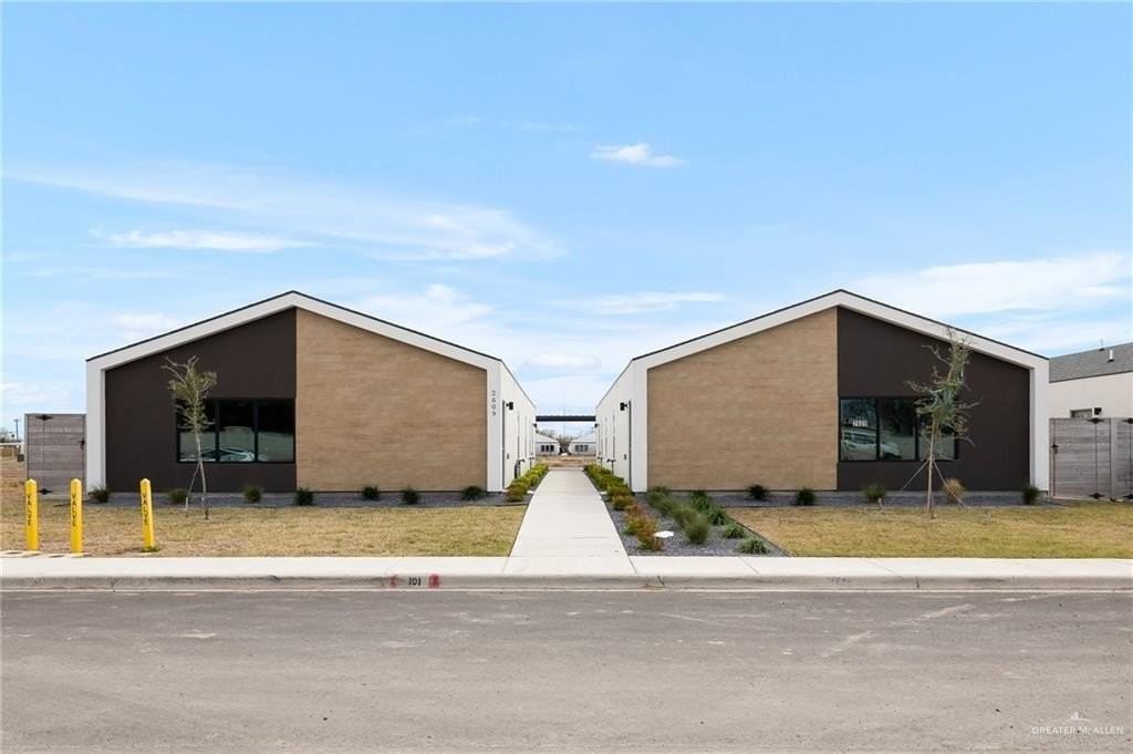 2609 Woodpecker Rd Unit 1 #1