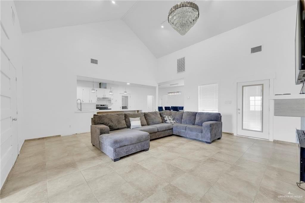 2378 Mile 4 N - Photo 4 of 19