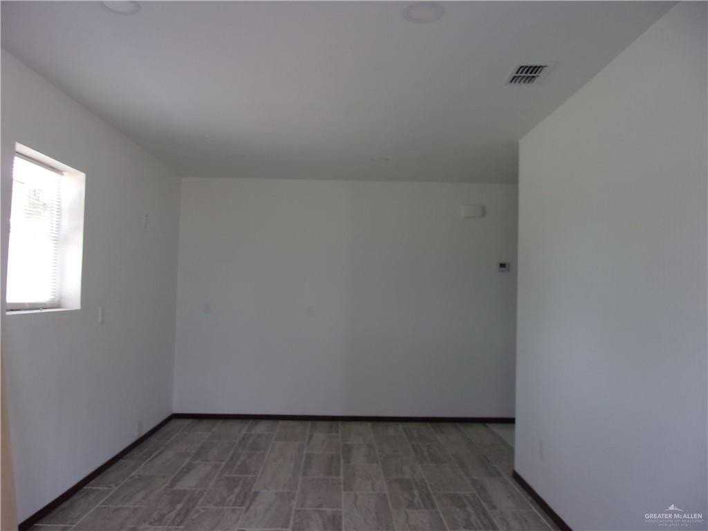 3201 W Mile 5 Rd - Photo 2 of 9