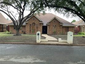 221 E Kiwi St - Photo 1 of 1