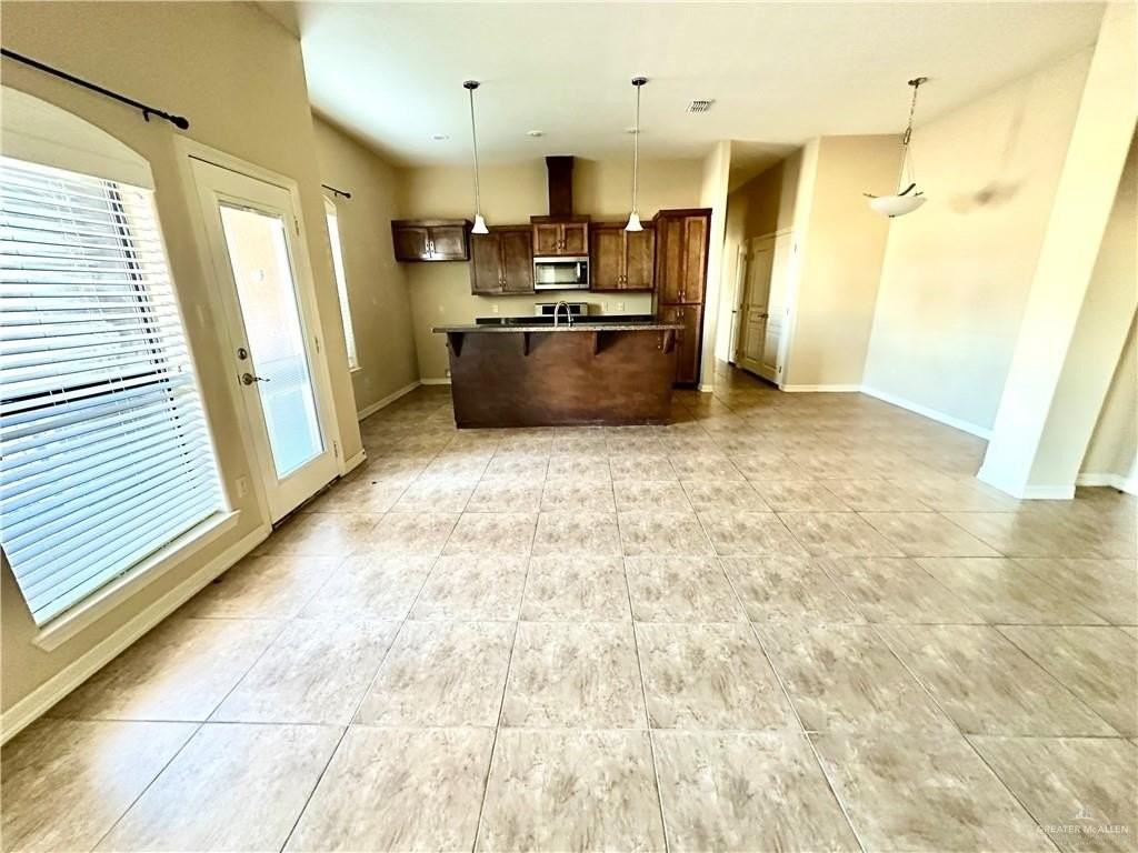 2715 Mimosa St Apt 3 #3 - Photo 4 of 13