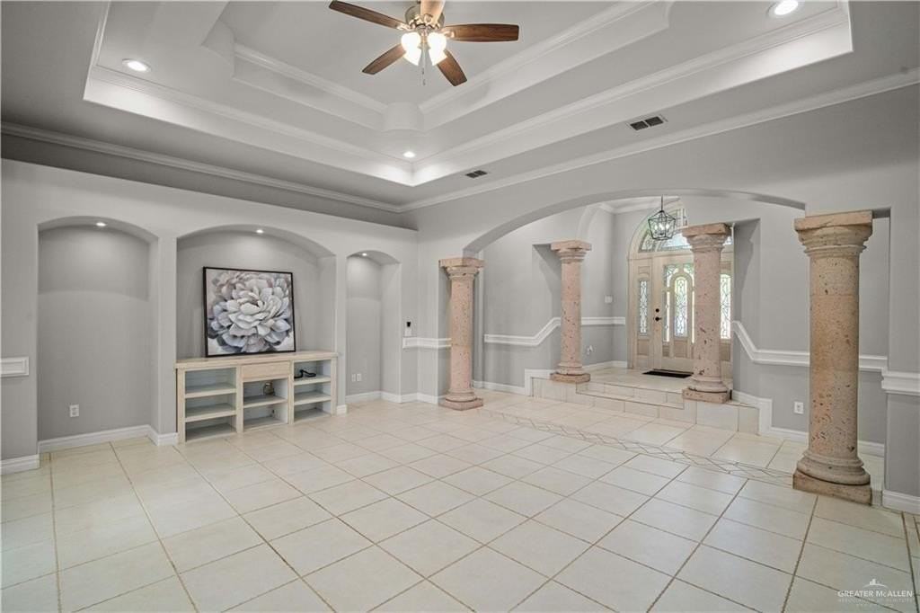 10212 N 12th St - Photo 6 of 22