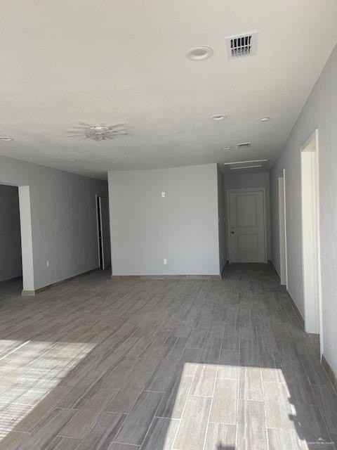 12508 N 57th St - Photo 4 of 16