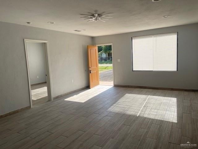 12508 N 57th St - Photo 5 of 16