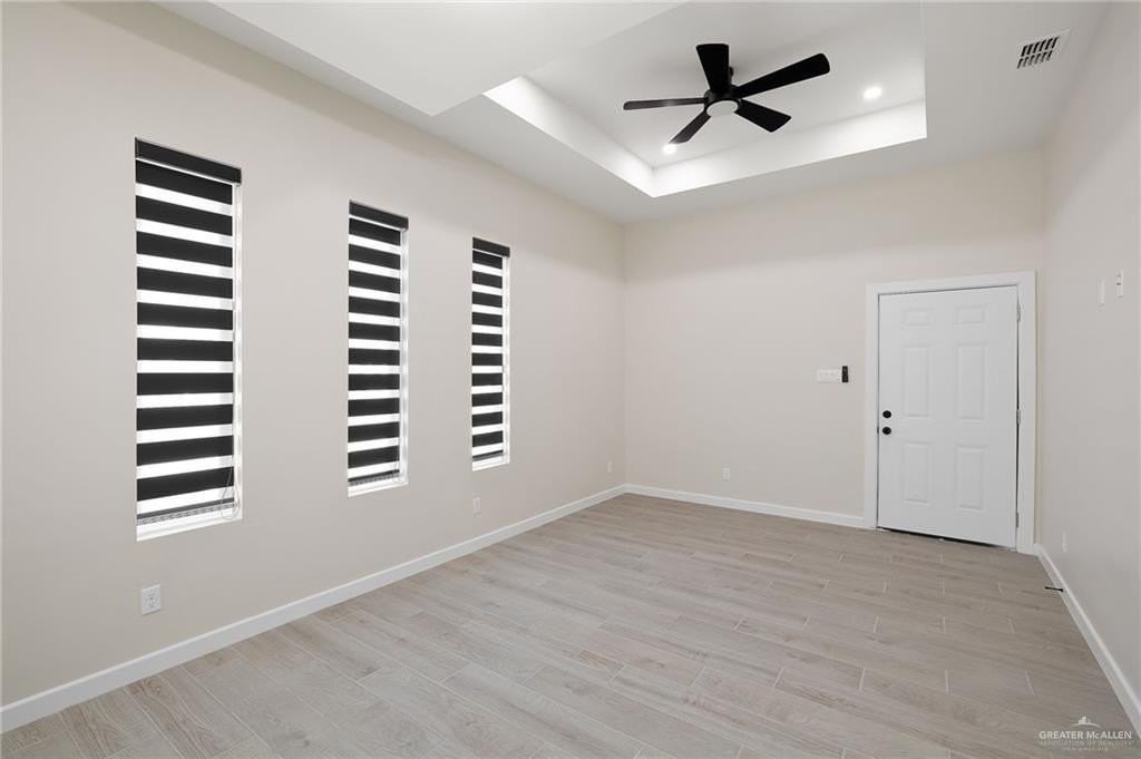 Notre Dame Ave #2 - Photo 3 of 17