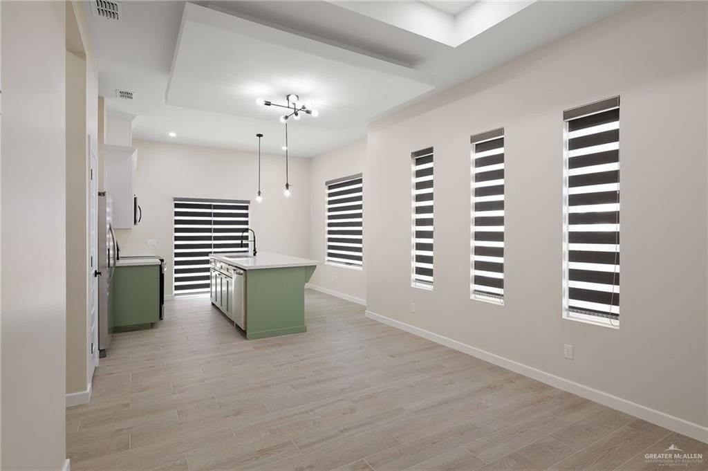 Notre Dame Ave #2 - Photo 5 of 17