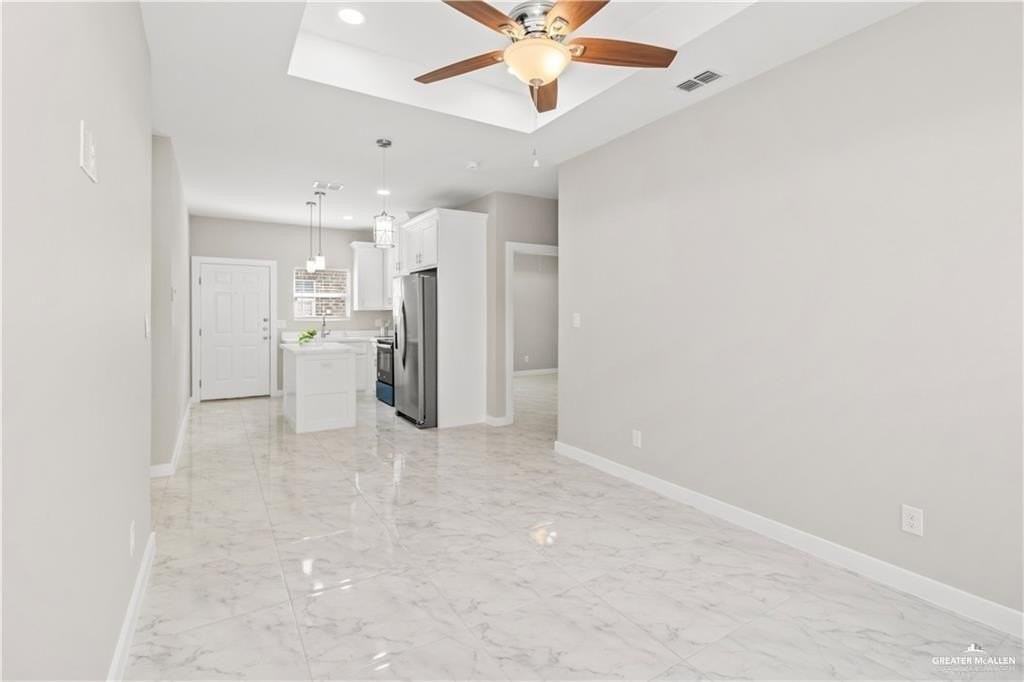 2713 E Israel Ave Apt 1 #1 - Photo 3 of 9