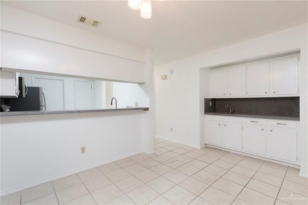 600 Toronto Ave Apt 14 #14 - Photo 3 of 14