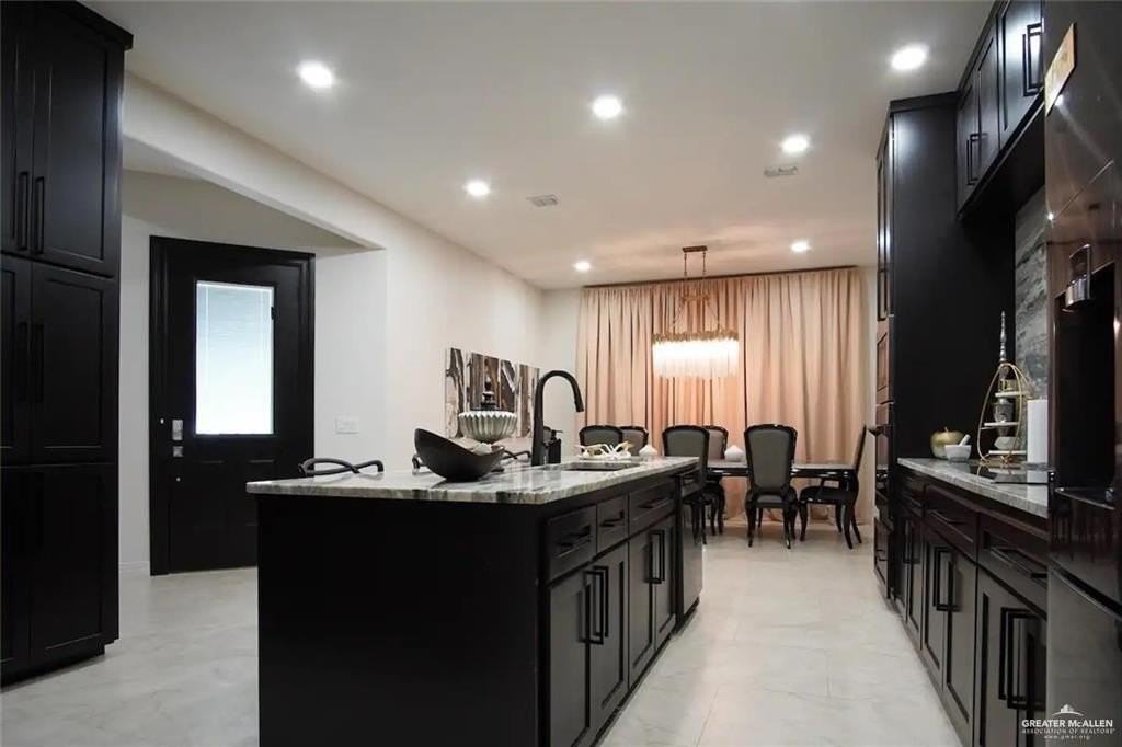 1413 Encantado Cir - Photo 7 of 25