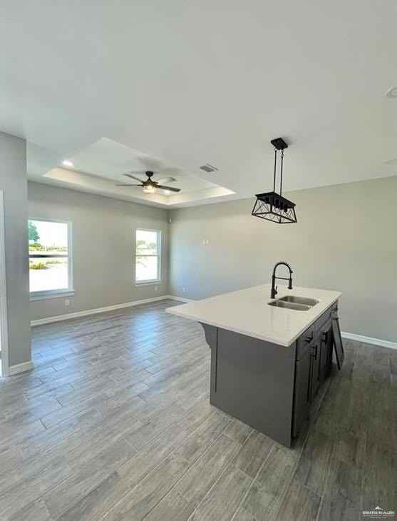 446 E 5th St - Photo 3 of 4