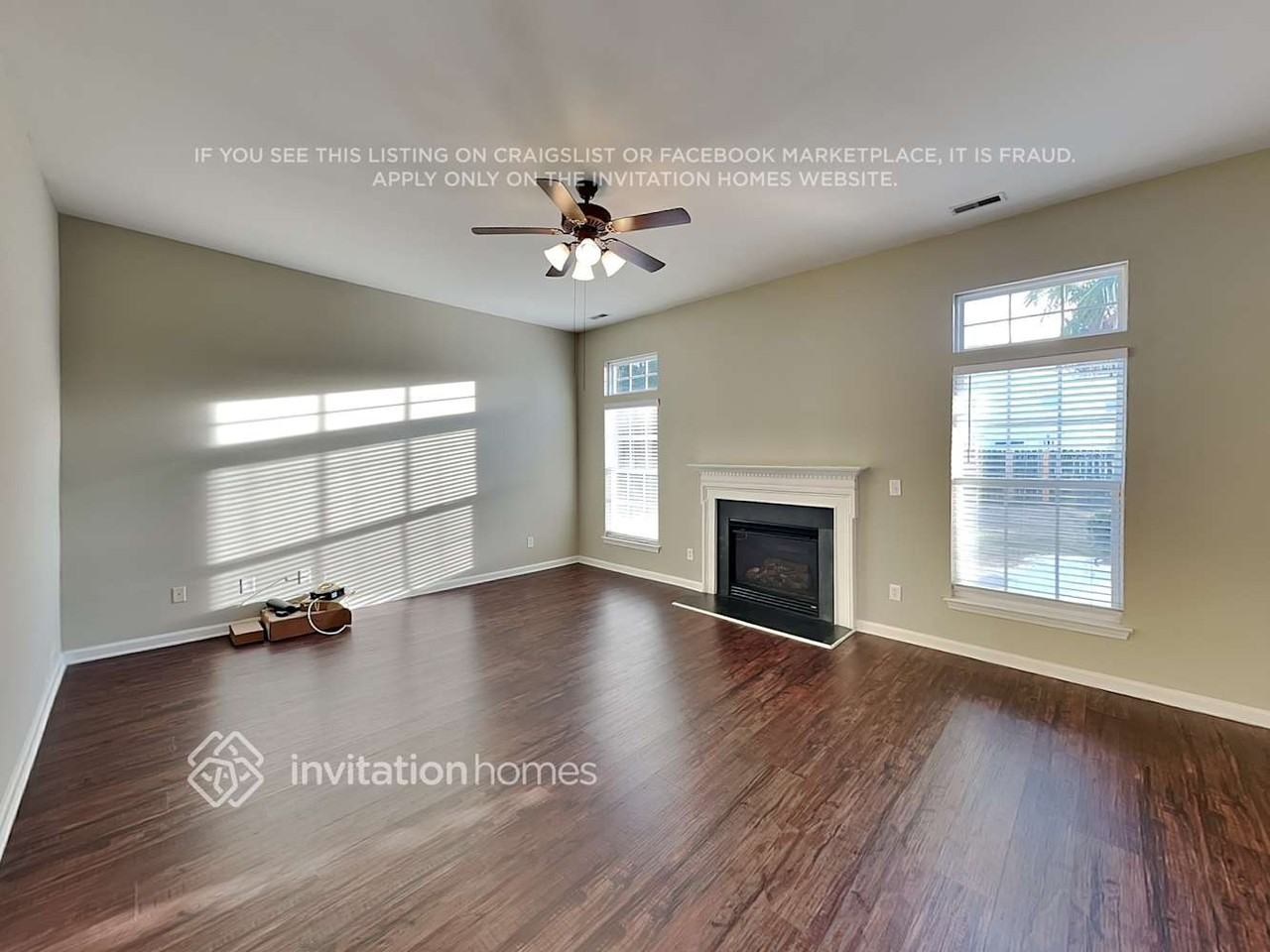 2730 Shannon Dr - Photo 3 of 19