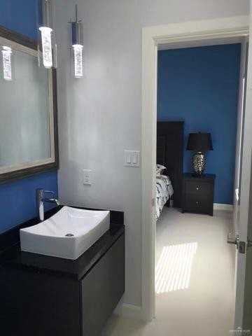 2210 E 1st St Apt 12 #12 - Photo 7 of 12