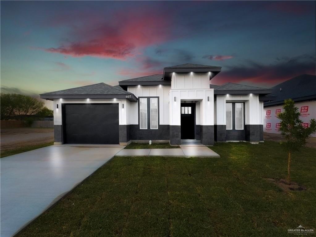 607 Tower Oak Dr - Photo 2 of 16