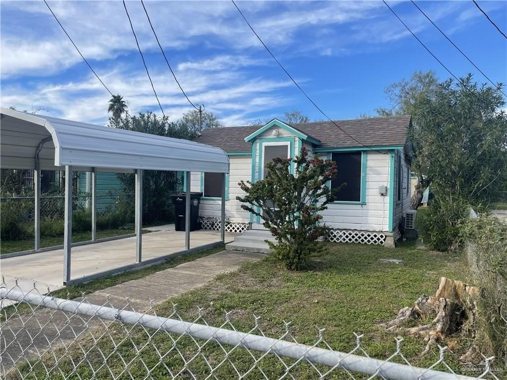 707 E Plaza St - Photo 2 of 14