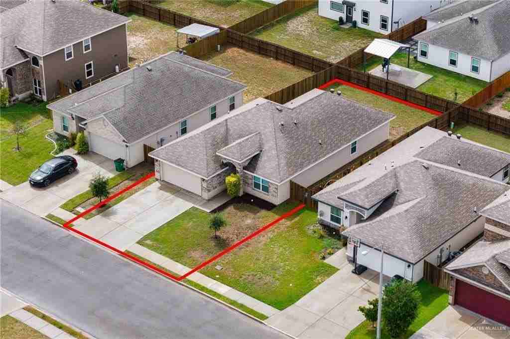 2302 N 26th St - Photo 2 of 19